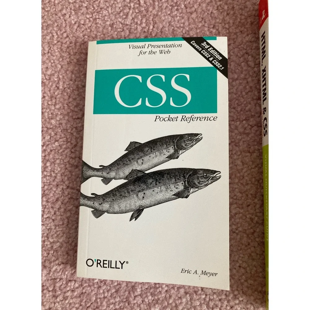 HTML, XHTML, and CSS, Sixth Edition and CSS guide. - Picture 3 of 3
